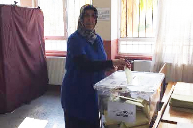 AK PARTİ DÖRTYOL KADIN KOLLARI BAŞKANI SERMİN GÖKSU’NUN TEŞEKKÜR MESAJI