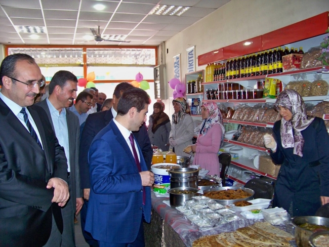 AKBEZ’DE KERMES AÇILIŞI