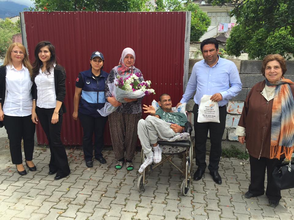 BAŞKAN SAVAŞ DUYARLI BELEDİYECİLİK ANLAYIŞIYLA HATAY’I KUCAKLIYOR