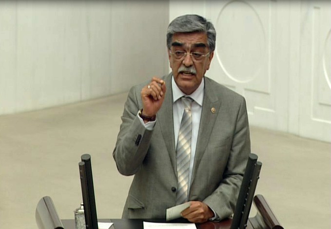 Ahrazoğlu: AKP sıfırdan aldığı terörü on dört yılda neredeyse zirveye çıkarmıştır.