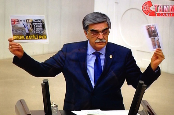 Ahrazoğlu: Türkmenlerin yalnız bırakılmaması ve Türkiye’nin yardım elini uzatması gerekmektedir.