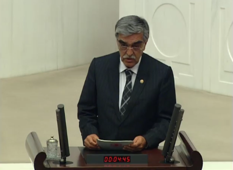 Ahrazoğlu: AKP, kara para ekonomisini düzlüğe çıkarmak istemektedir.
