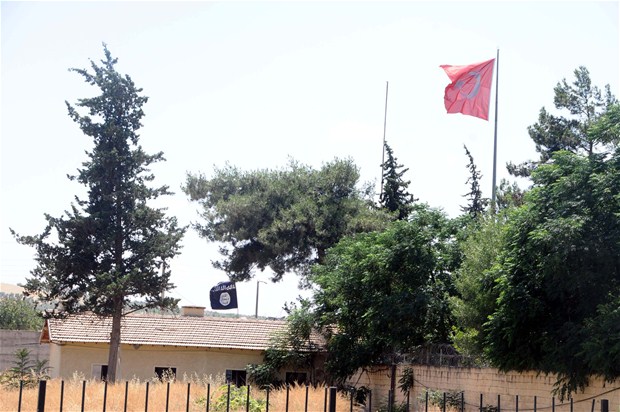 AYYILDIZ SURİYE’DE DE DALGALANIYOR