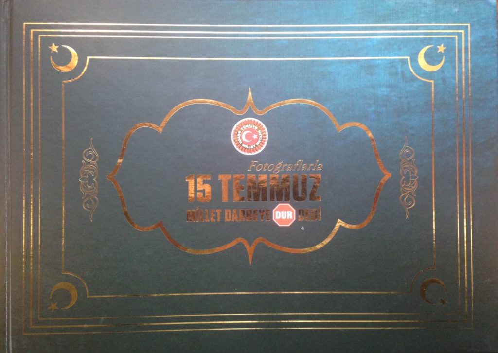 MHP’Lİ AHRAZOĞLU: AK PARTİ 15 TEMMUZDA SADECE AK PARTİ VARMIŞ GİBİ DAVRANIYOR