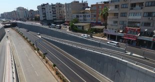 İskenderun battı-çıktı projesindeki yeni iniş rampası çalışmaları tamamlandı.