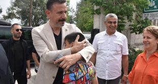 Arsuz Belediye Başkanı Sami Üstün, Çocukların Heyecanına Ortak Oldu
