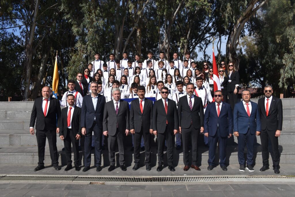 Arsuz’da 101. Yıl Meşaleli Cumhuriyet Yürüyüşü Coşkusu