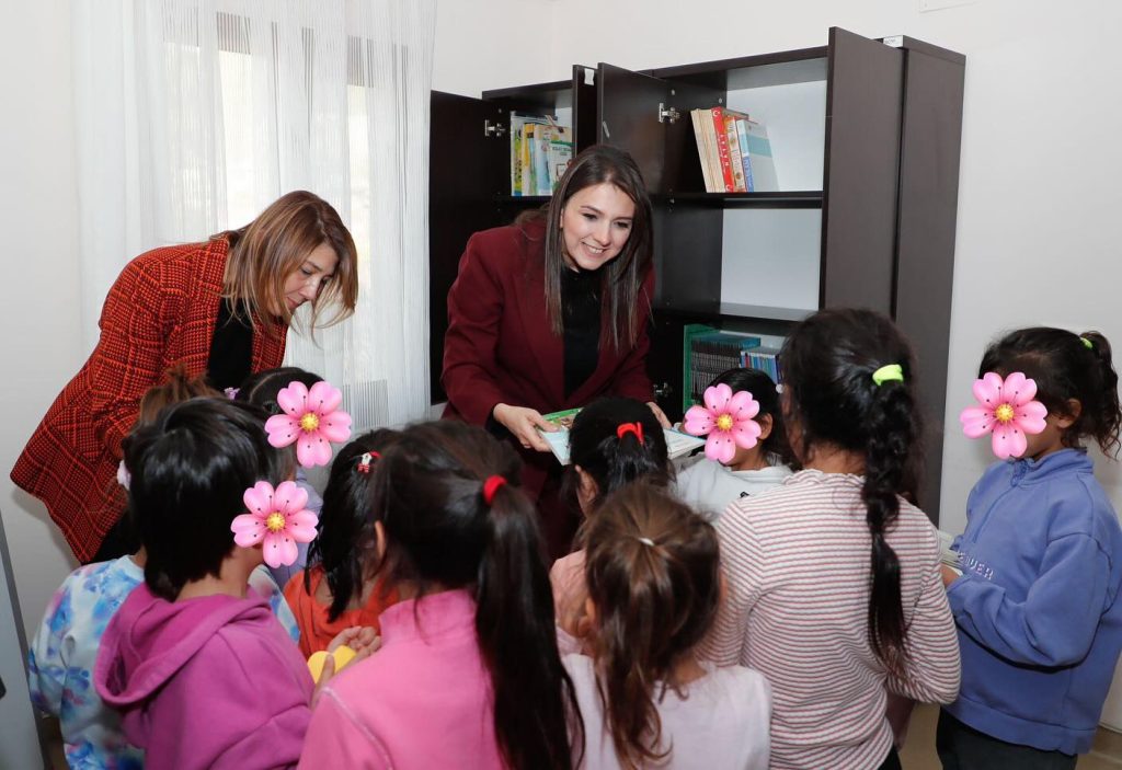 Esra Masatlı, İskenderun’da Sevgi Evleri’nde Çocuklarla Buluştu