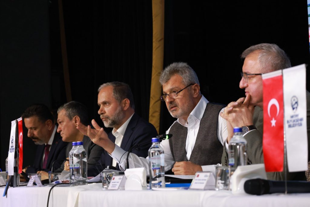 Hatay Büyükşehir Belediyesi, Muhtarlarla İletişimini Güçlendiriyor