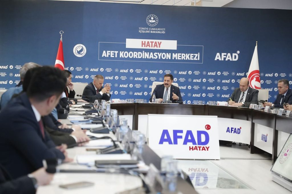 Hatay’da İl Genel Değerlendirme Toplantısı: İyileştirme Operasyonları Masaya Yatırıldı