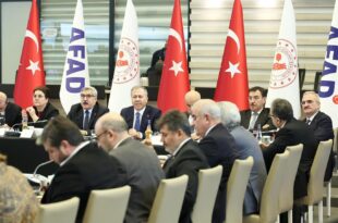 Bakan Yerlikaya, 6 Şubat Deprem Bölgelerindeki Çalışmalar İçin Milletvekilleriyle AFAD’da Buluştu