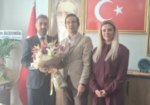 AK Parti Yenişehir’de Başkanlık Değişimi: Seyidhan Kartal Göreve Başladı