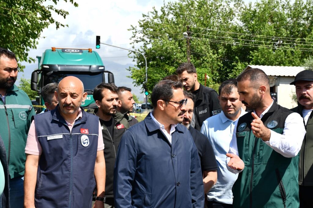 Hatay’da Sel Alarmı: Dörtyol’da Ekipler Teyakkuzda