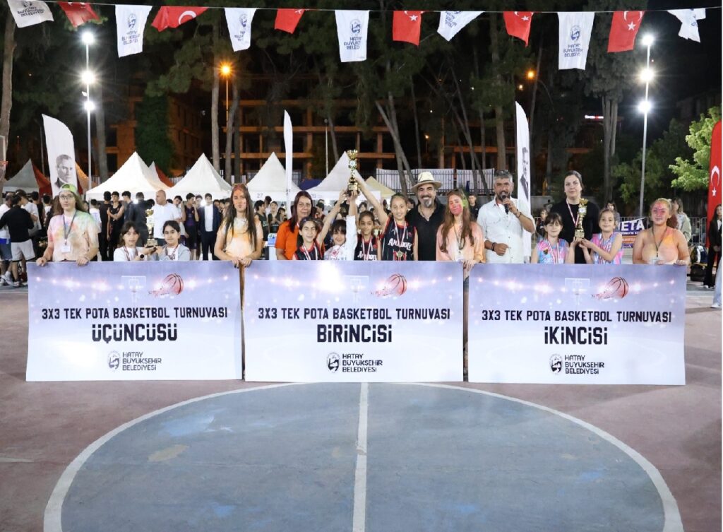 3X3 STREETBALL’DA ÖDÜLLER SAHİPLERİNİ BULDU