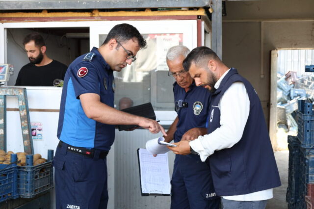 Hatay Büyükşehir Belediyesi denetim ekibi