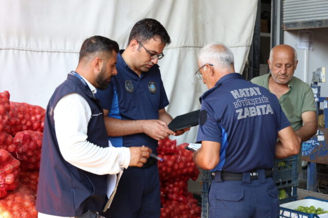 Hatay Büyükşehir Belediyesi denetim ekibi