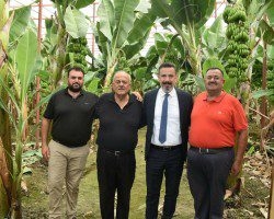 foto.jpg Arsuz Belediyesi Başkanı ve Bodrum Belediye Başkanı Tamer Mandalıcı