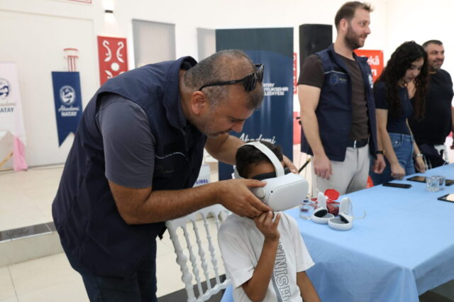 foto.jpg Altınözü'nde çocuklar bilim ve eğlenceyle buluştu