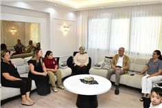 Antakya Başkanı Yapar, Evlerine Kavuşan Aileleri Ziyaret Etti
