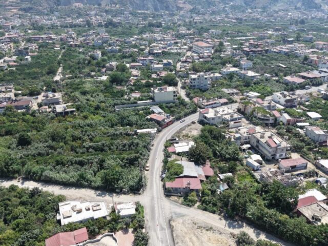 Samandağ Sutaşı Mahallesi'nde asfalt çalışması
