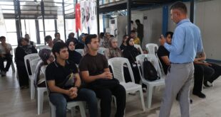 Hatay Büyükşehir Belediyesi burs ve mentörlük programı katılımcıları