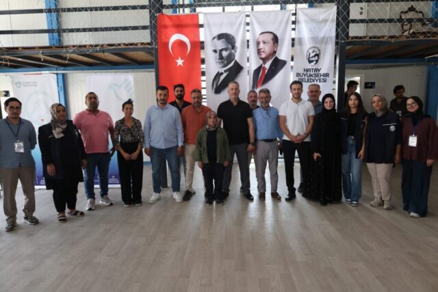 Hatay Büyükşehir Belediyesi burs ve mentörlük programı katılımcıları