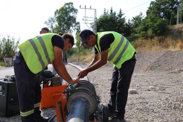 Hatay’da yeni döşenen tarımsal sulama boruları